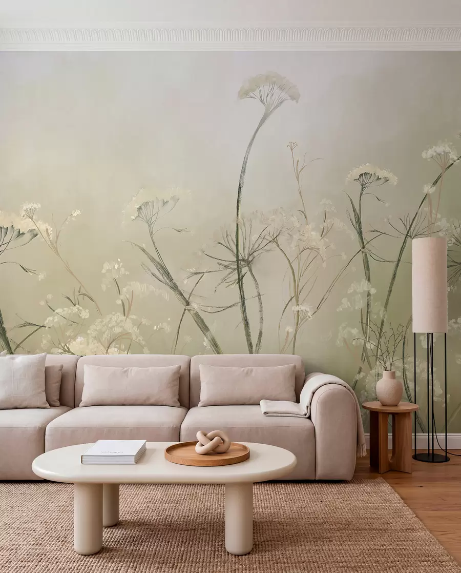 Papier peint Fleurs sauvages blanches dans un champ brumeux avec un fond sépia doux et flou w00903v1