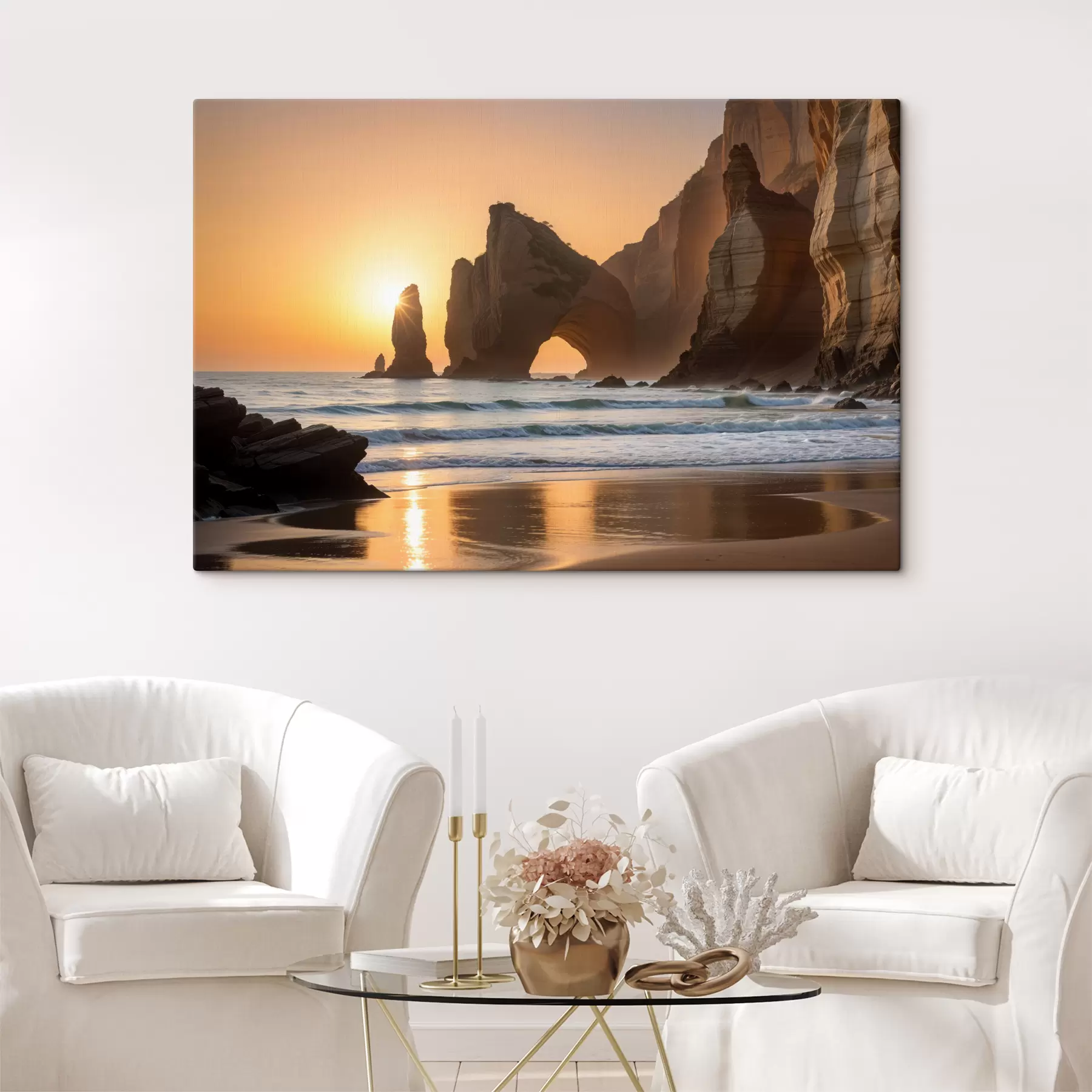 Papier peint Côte rocheuse avec des cheminées de mer et des arches au coucher du soleil, avec des vagues s'écrasant sur la plage de sable s40025