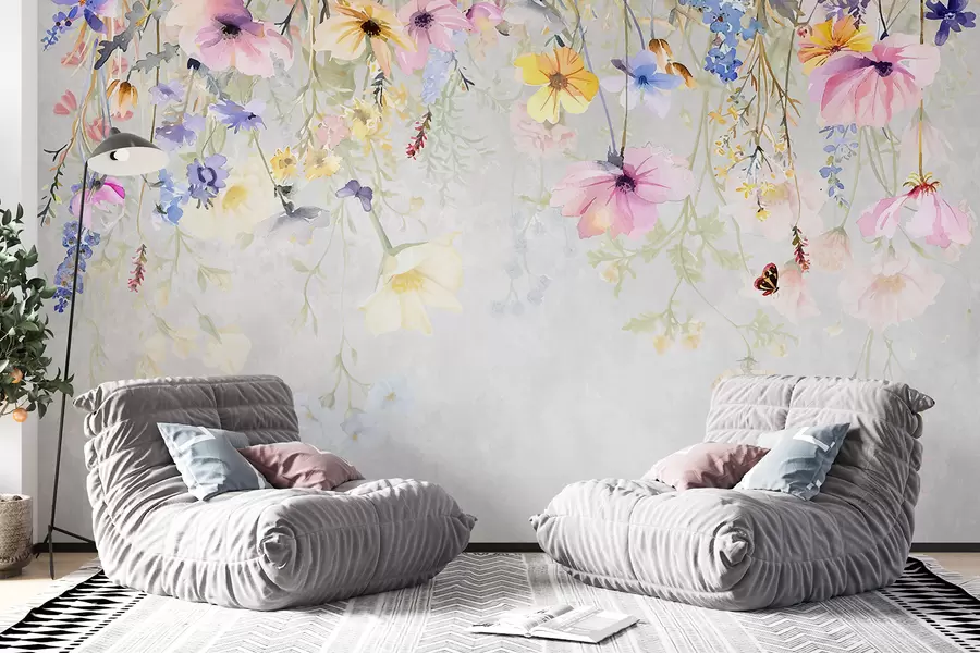 Papier peint Fleurs colorées avec des fleurs roses, jaunes et bleues suspendues au sommet sur fond gris texturé w08309