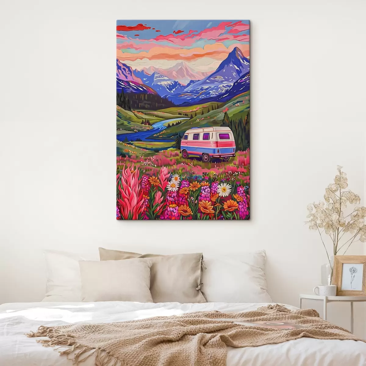 Tableau Une camionnette traversant une vallée avec des fleurs et des montagnes s38259