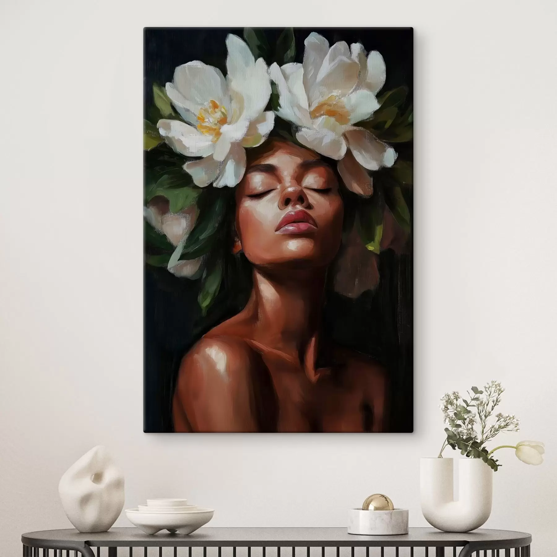 Tableau Portrait de femme avec des fleurs blanches dans les cheveux sur fond sombre s41824