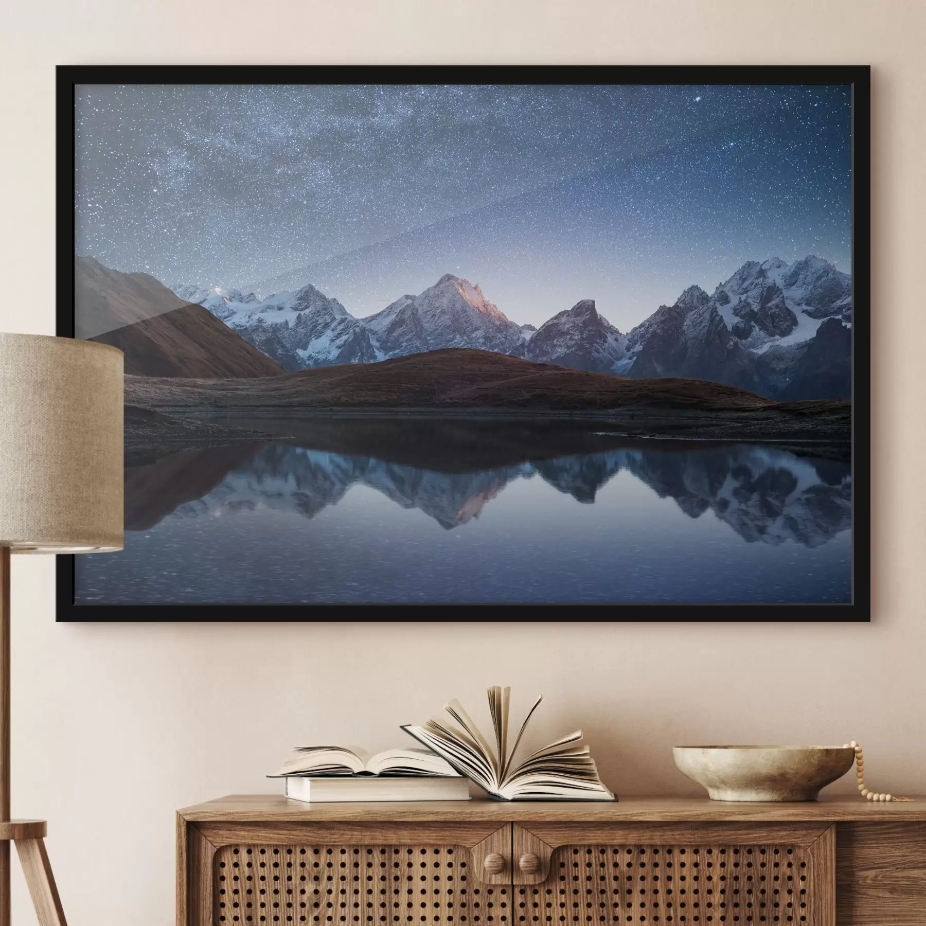 Papier peint Paysage nocturne avec lac de montagne et ciel étoilé f35372