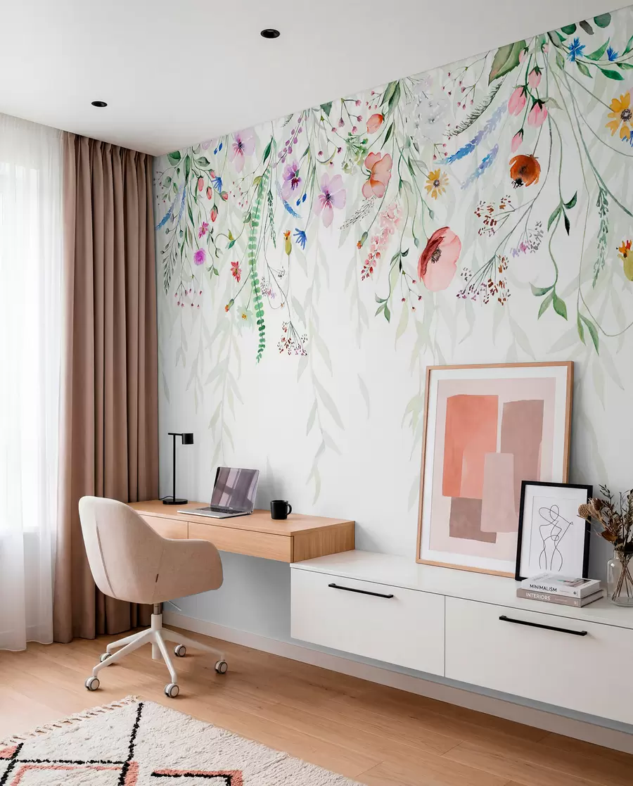 Papier peint Un imprimé floral coloré qui tombe en cascade avec diverses fleurs, feuilles et plantes dans un style aquarelle   w08646