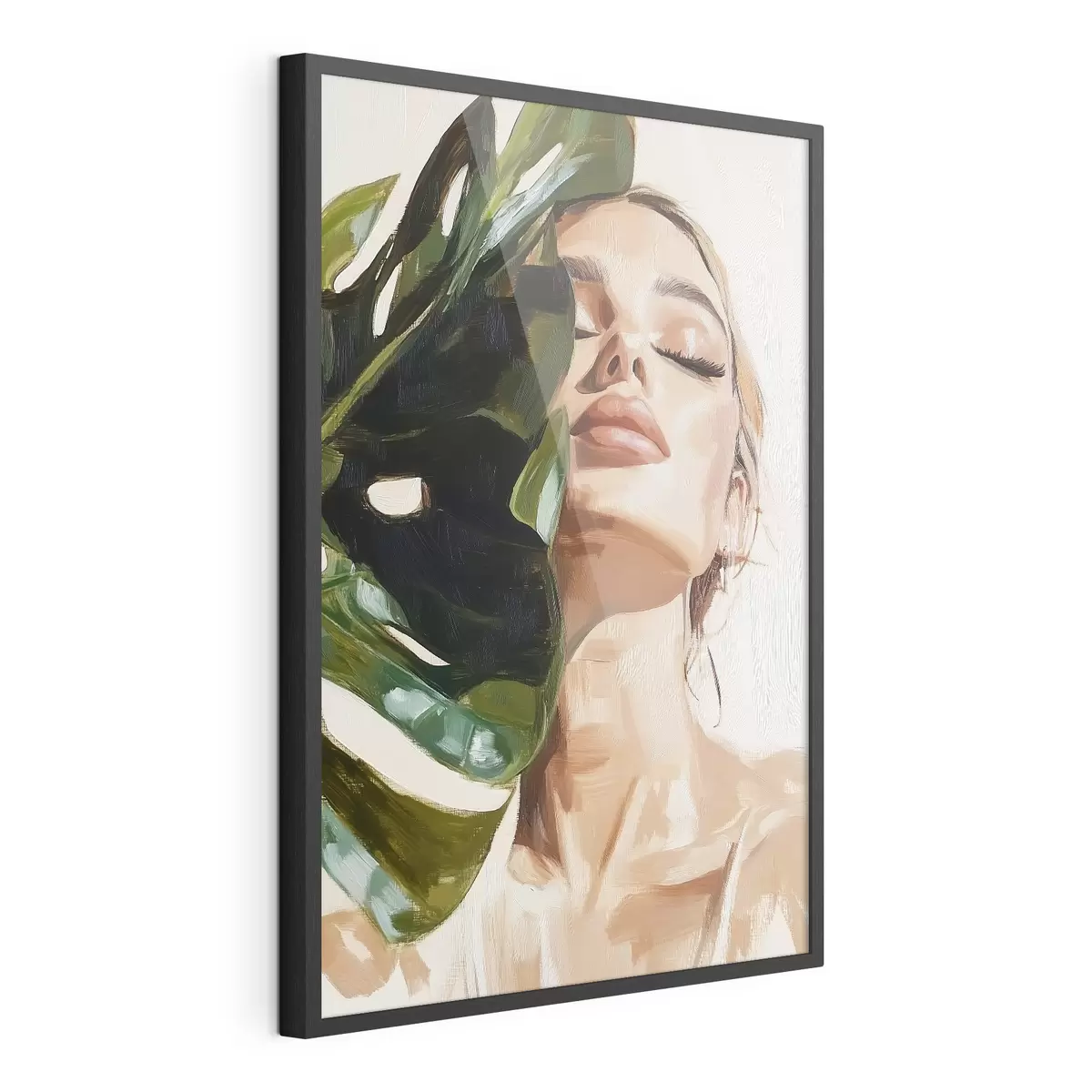 Poster Portrait d'une femme avec une feuille de monstera avec imitation de coups de pinceau f42597