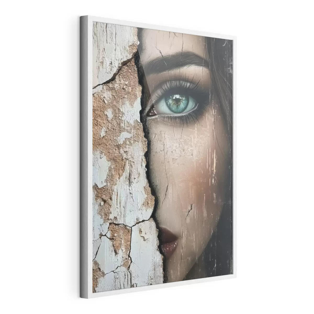 Poster Visage de fille derrière un vieux mur f44069
