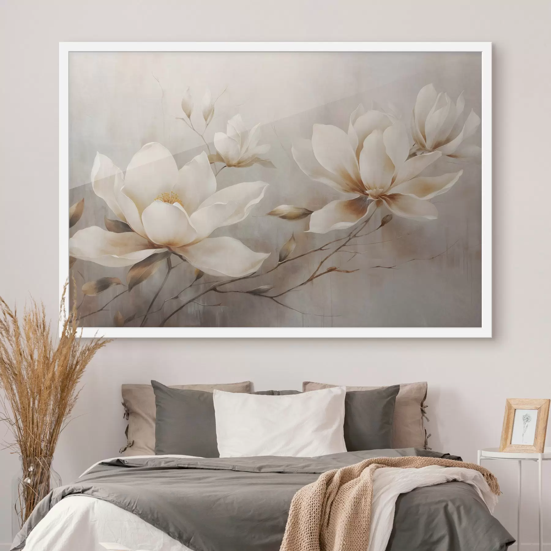Papier peint Fleurs de magnolia blanches texturées sur des branches sur un fond marron clair f44869