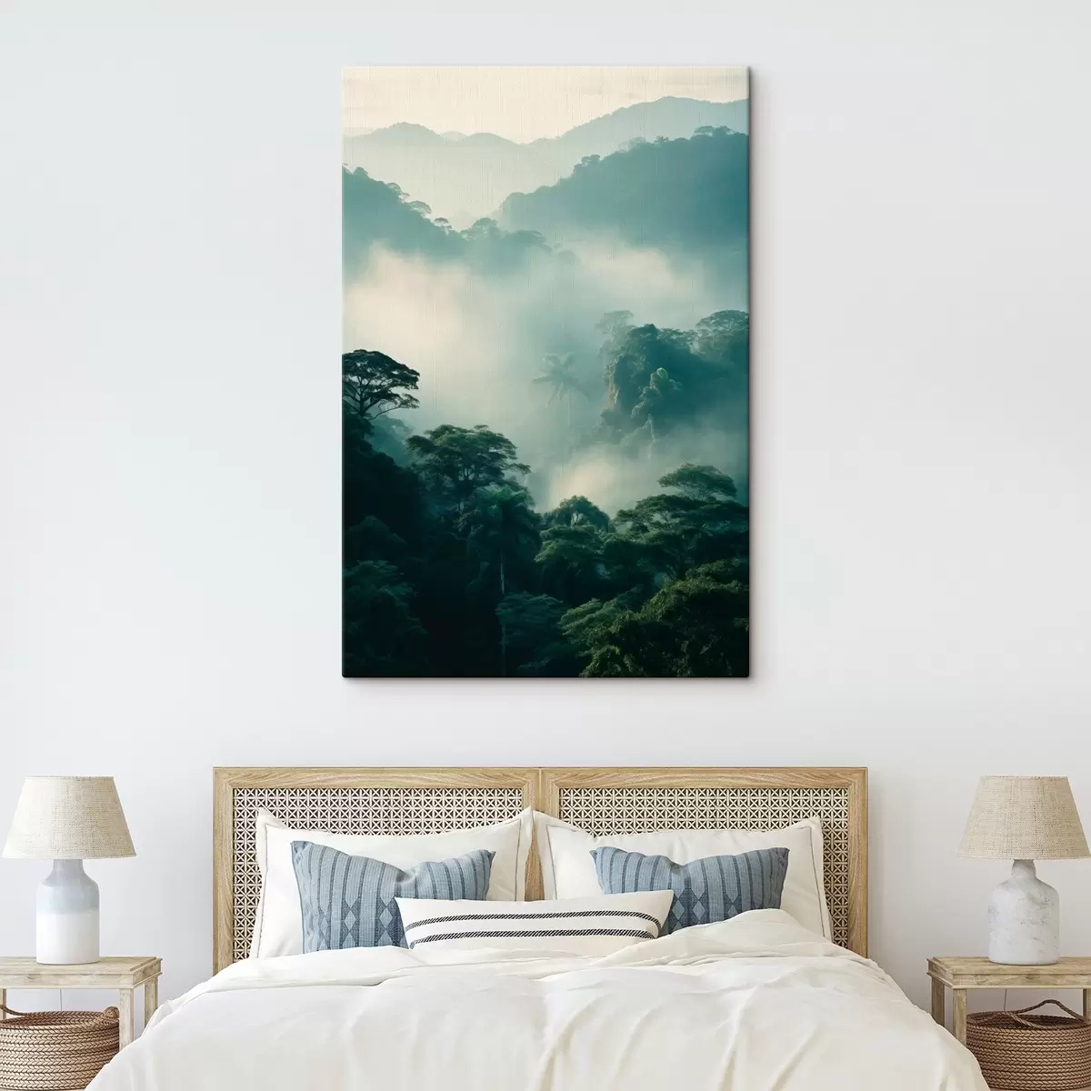 Tableau Forêt tropicale avec des arbres verdoyants et une épaisse couche de brume, créant un environnement atmosphérique s45189