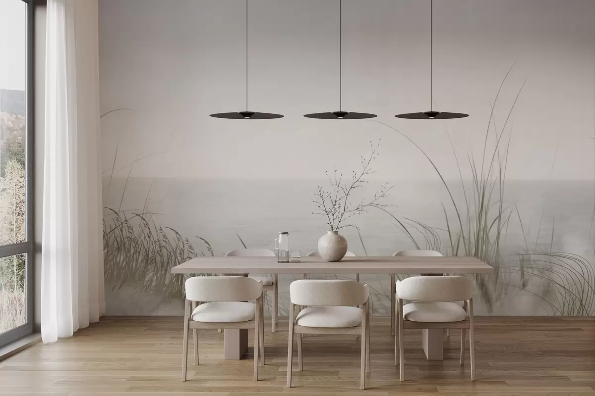 Papier peint Rivage brumeux avec des herbes délicates au premier plan w04339