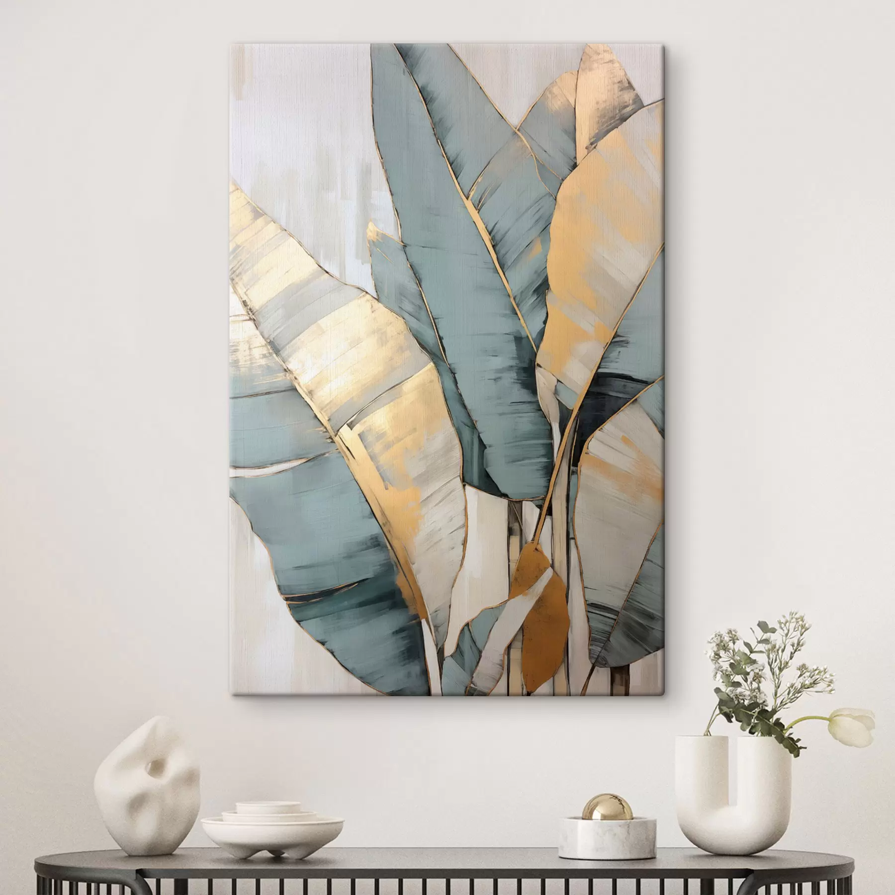 Tableau Feuilles de bananier bleues, grises et jaunes avec des coups de pinceau visibles, sur un fond blanc abstrait s45552