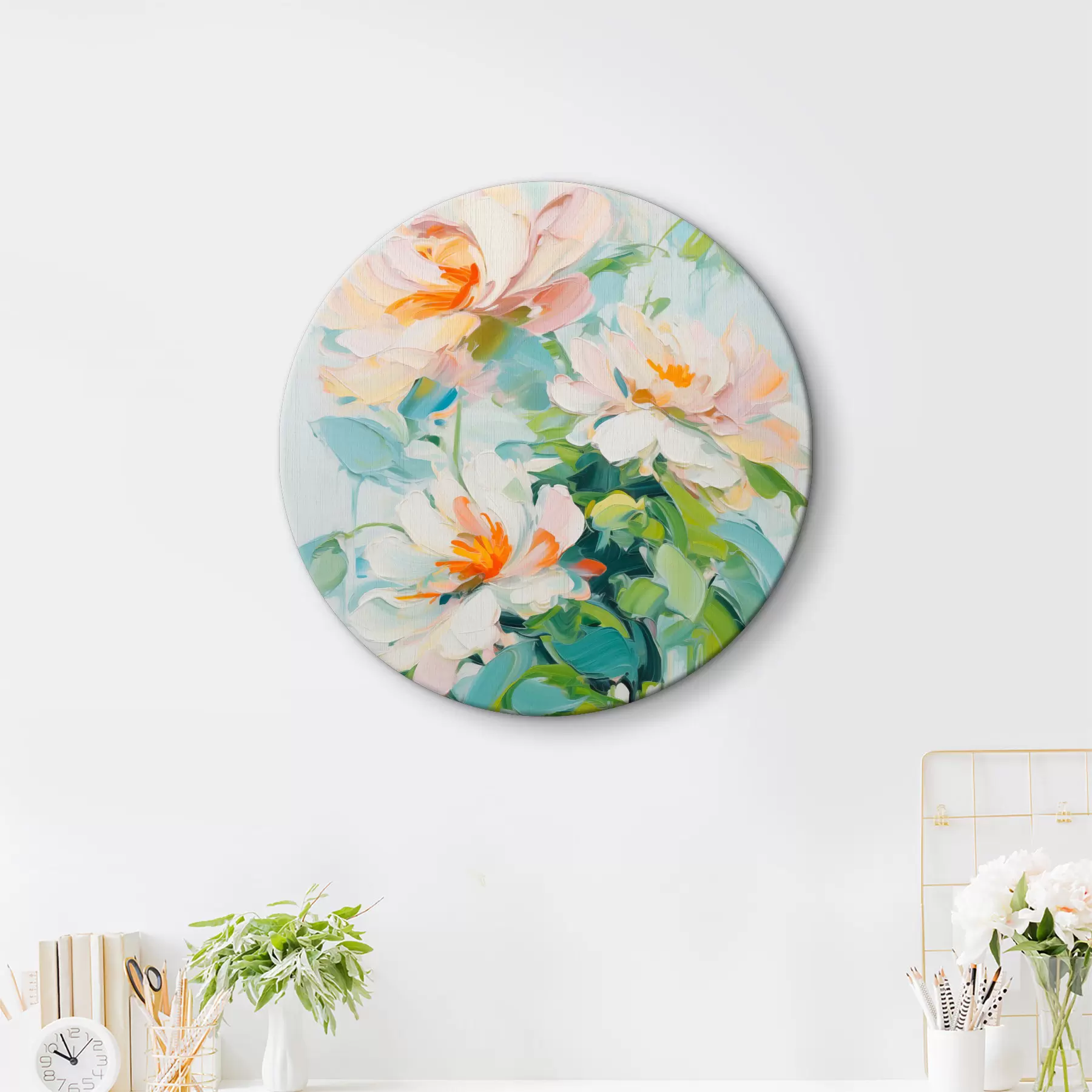 Tableau Fleurs de pêche blanches et pastel, feuilles vertes, coups de pinceau doux imitation peinture à l'huile, fond bleu clair r45550