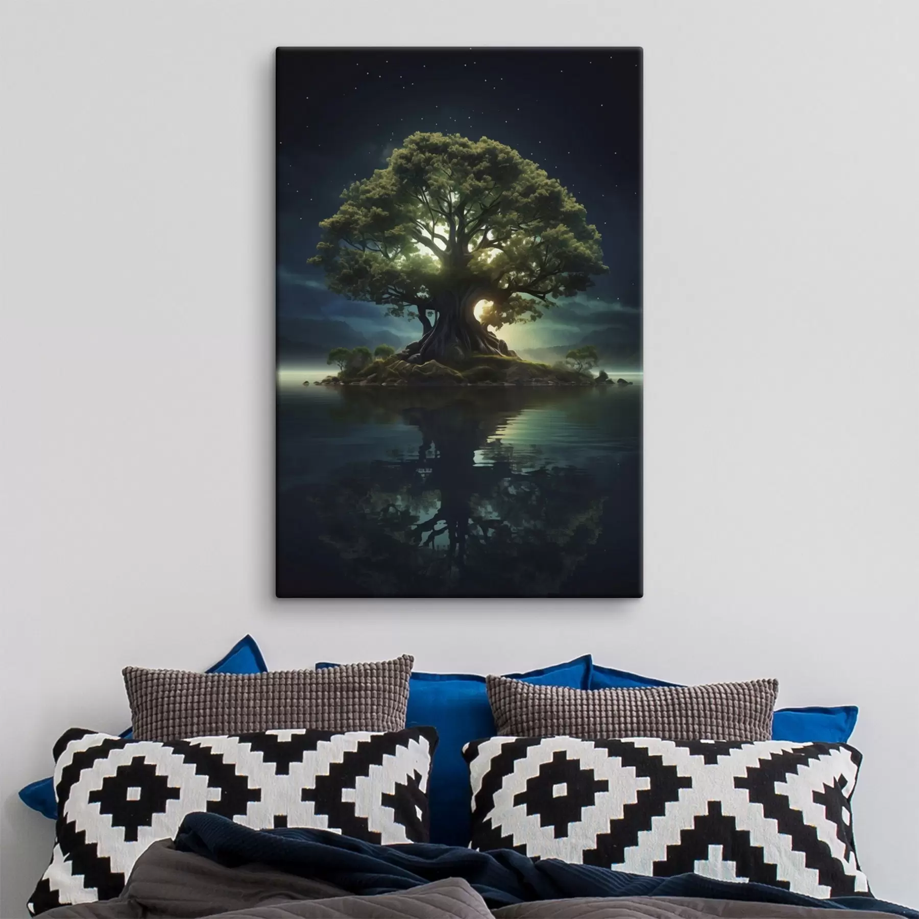 Tableau Arbre gigantesque la nuit s45510
