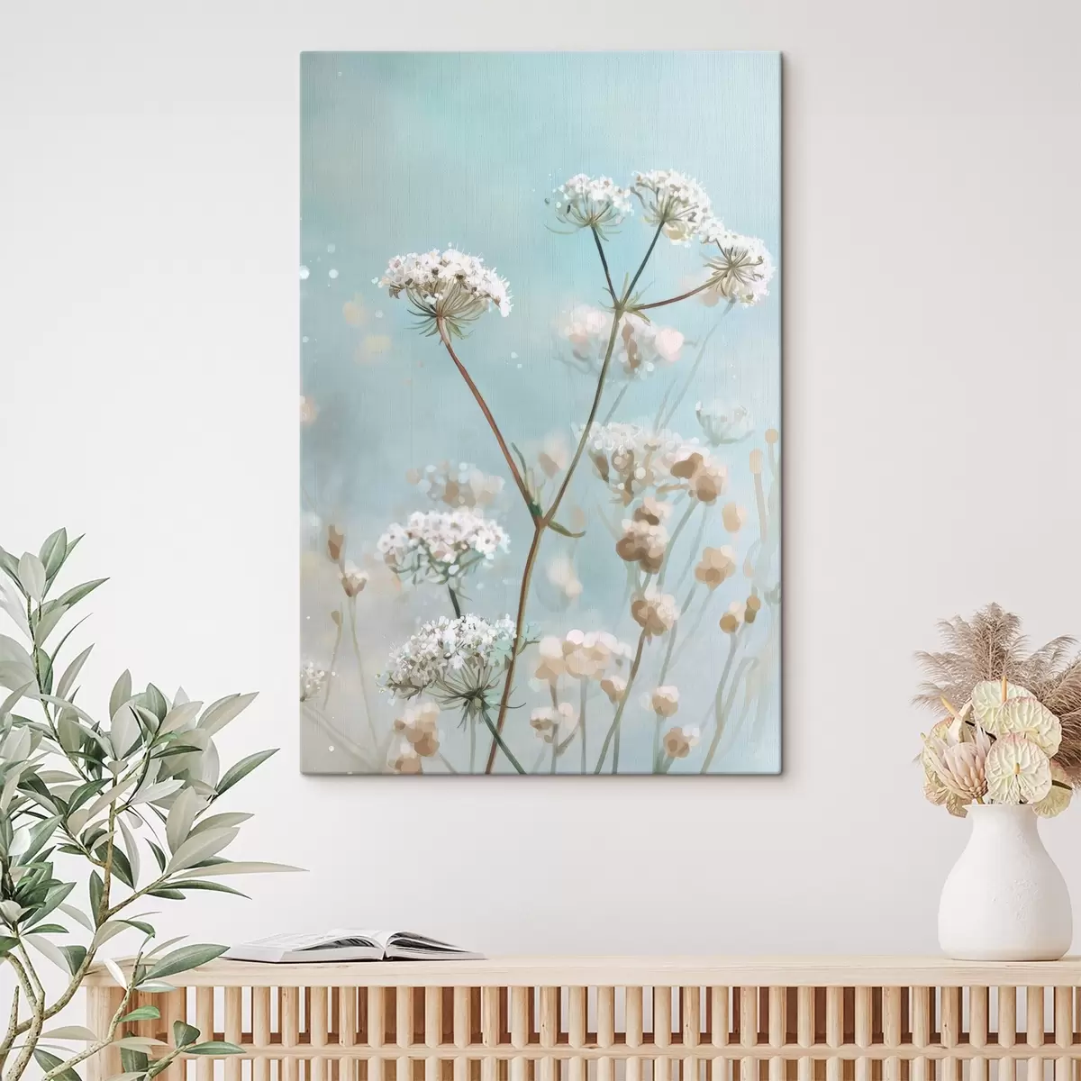 Tableau Fleurs de Queen Anne's Lace peintes à l'aquarelle sur fond bleu s45722