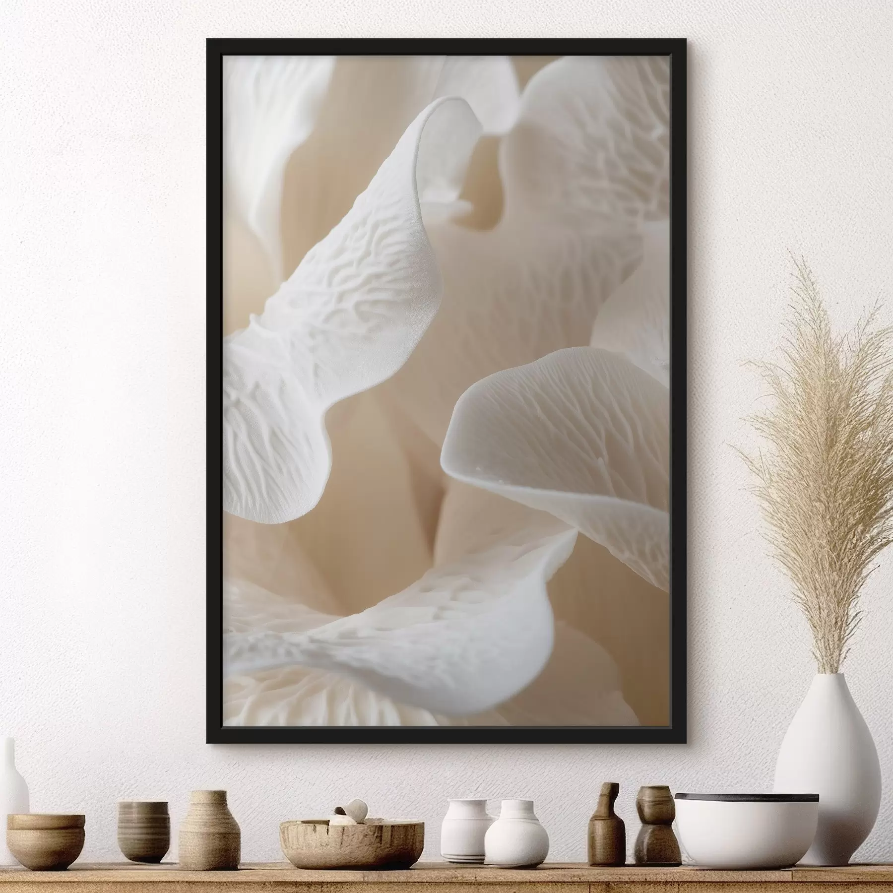 Papier peint pétales avec des nervures dans les tons beiges f45703