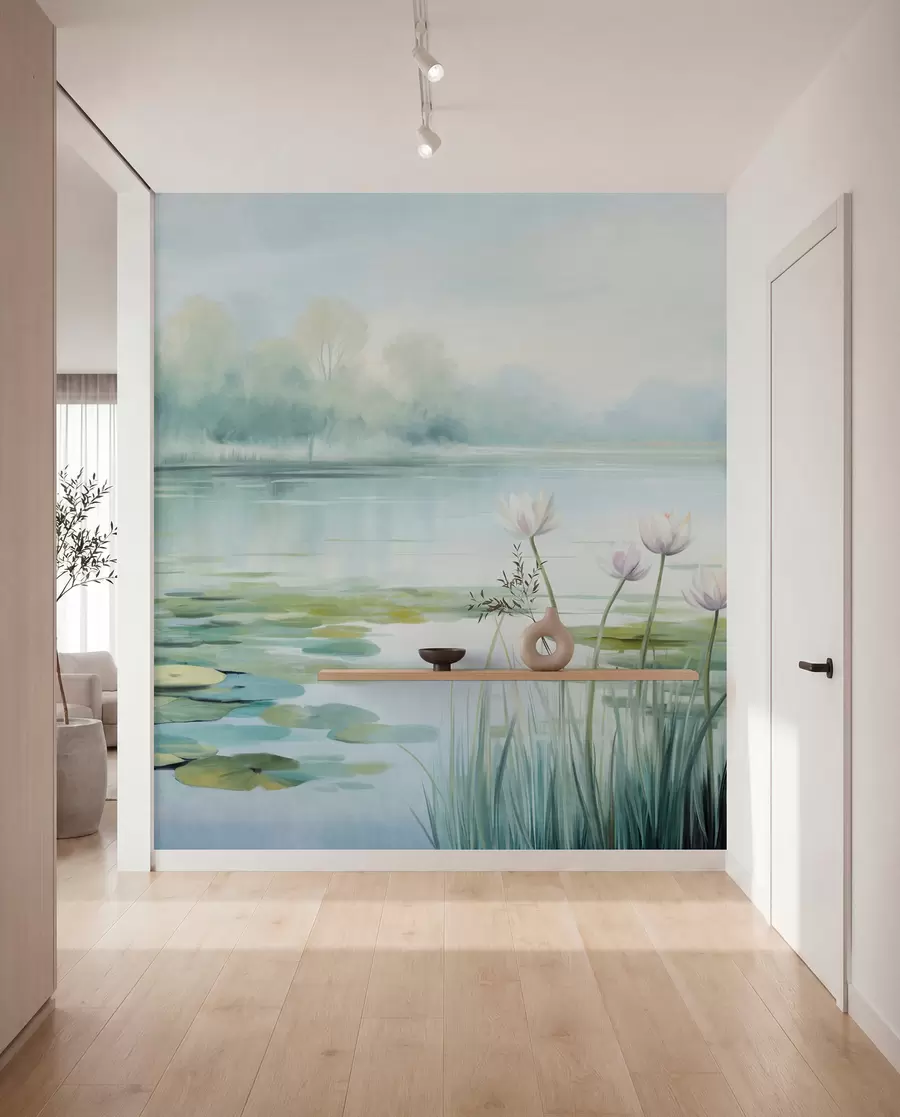 Papier peint Paysage avec un lac, des nénuphars et des feuilles de nénuphars, des arbres en arrière-plan, dans un environnement calme, tons bleu clair et vert w09395