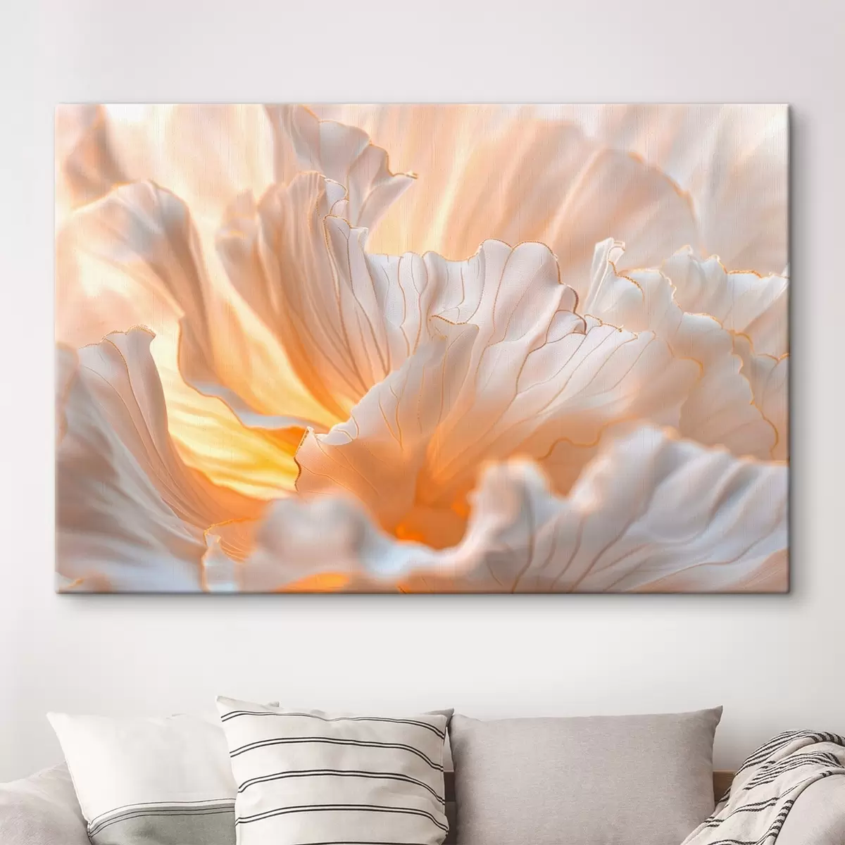 Tableau Pétales délicats aux nuances chaudes avec des bords jaune-orange s45820