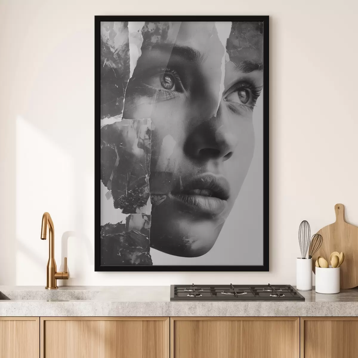 Poster Portrait collage en noir et blanc avec des couches texturées déchirées f45898