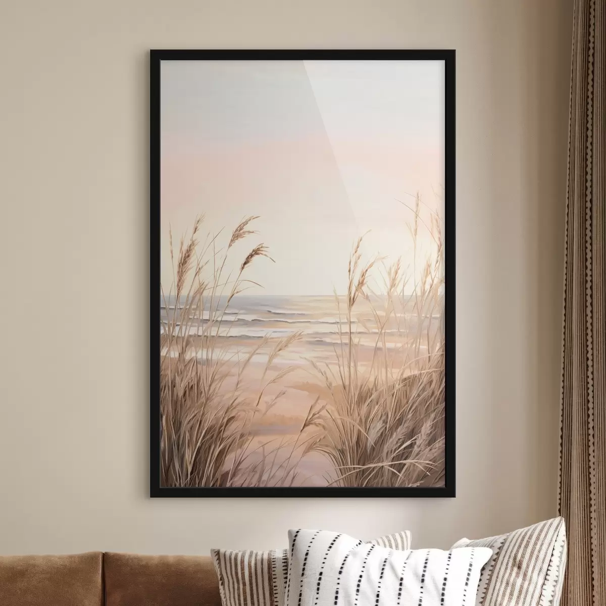 Poster Herbe de la pampa avec une palette de couleurs orange pastel, un ciel rose pâle, un paysage paisible f45935
