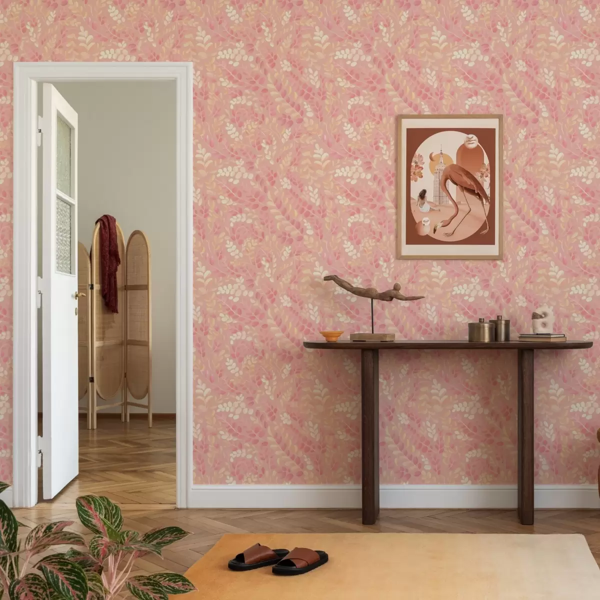 Papier peint Feuillage délicat rose-pêche avec un doux reflet coloré a00799