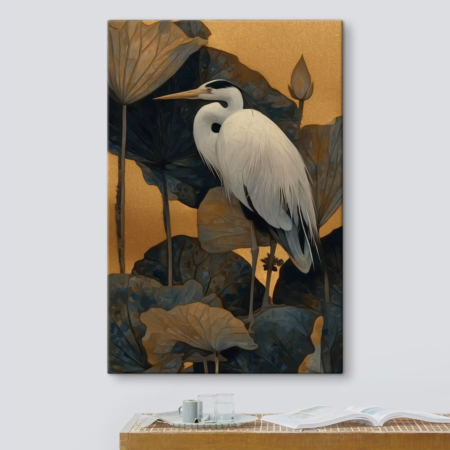 Tableau Héron blanc parmi de grandes feuilles sur un fond chaud s46147