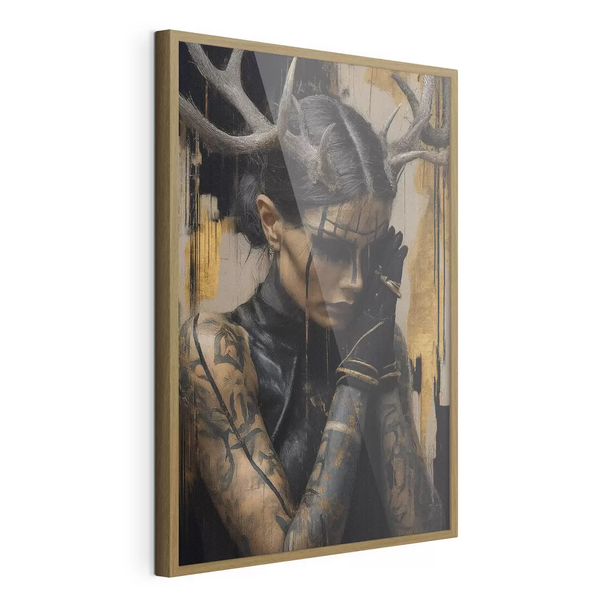 Poster Femme avec des cornes, au regard sombre et au visage marqué de rides noires f46144