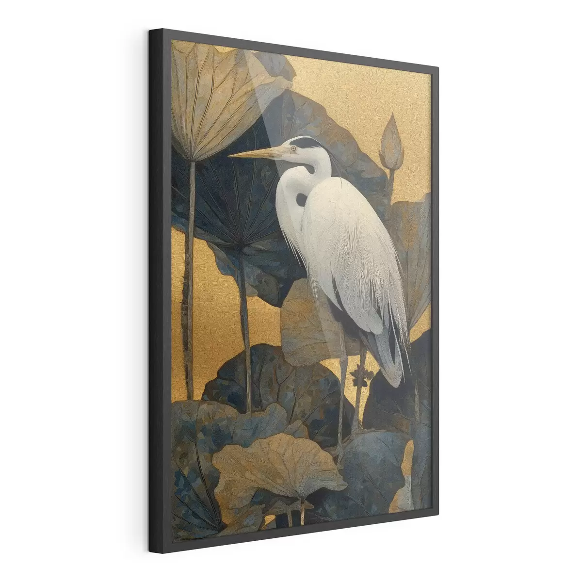 Poster Héron blanc parmi de grandes feuilles sur un fond chaud f46147