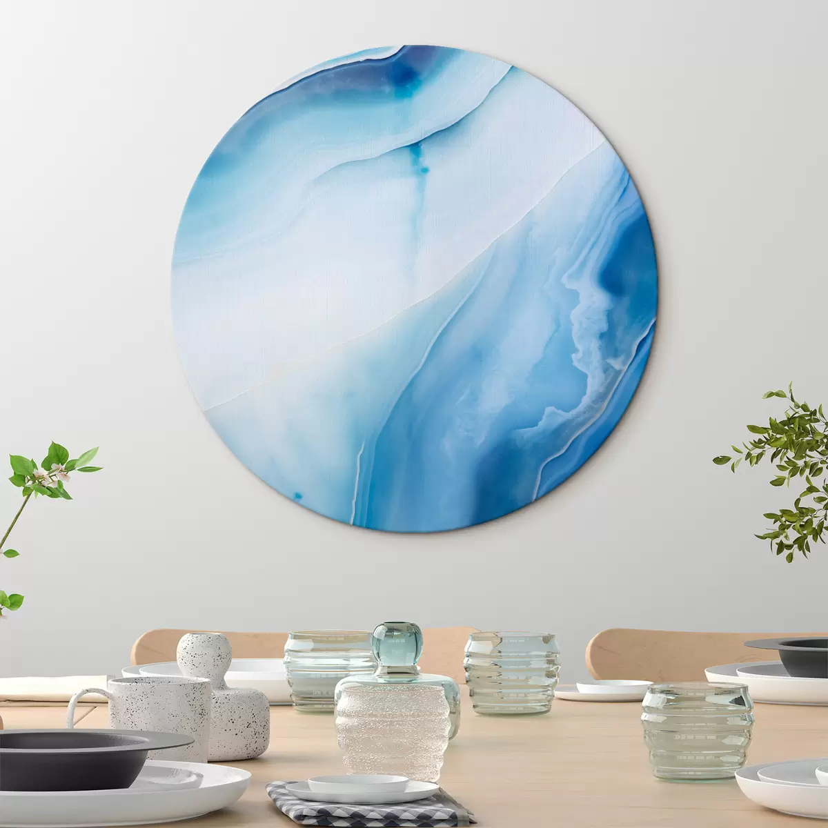 Tableaux rondes Imprimé abstrait bleu et blanc agate, lignes tourbillonnantes et dégradés, texture lisse, art moderne, minimaliste r46291