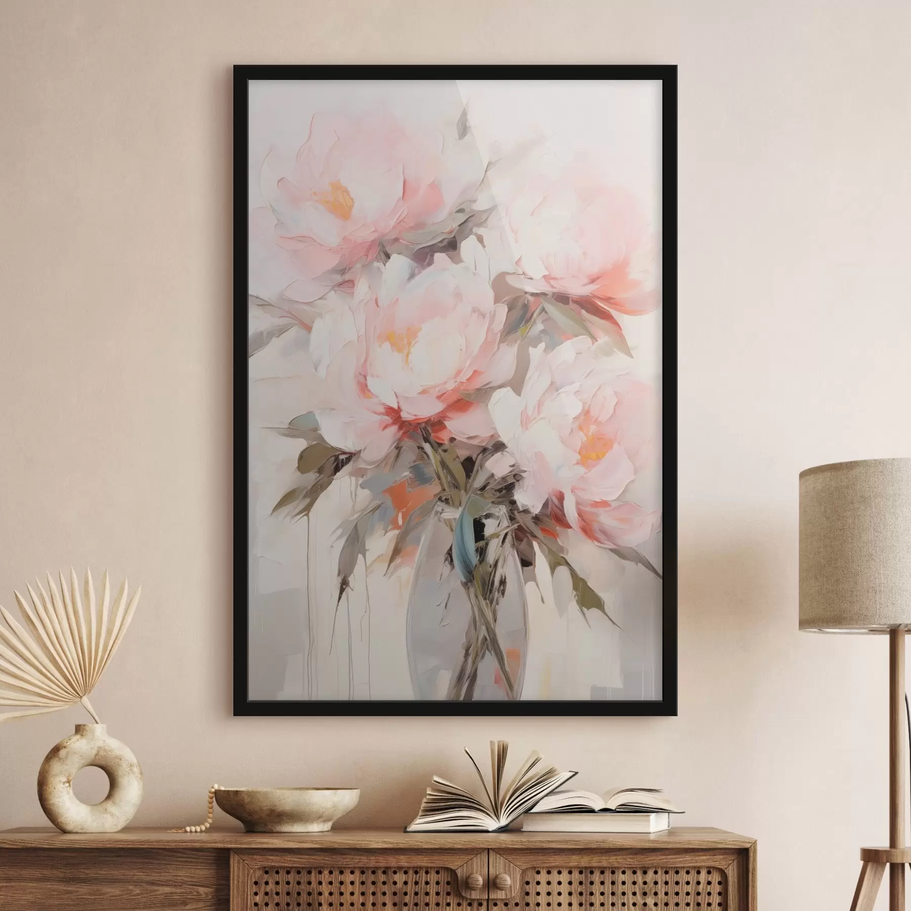 Papier peint Bouquet de pivoines roses et blanches dans un vase en verre, coups de pinceau doux, couleurs pastel, fond neutre f46295