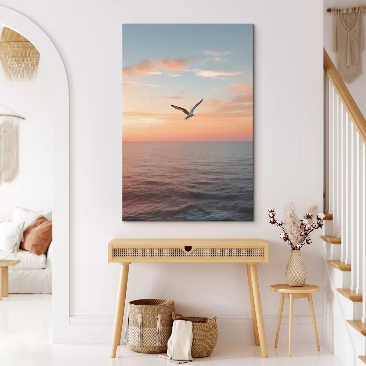 Tableau Mouette au-dessus de la mer, au coucher de soleil rose-pêche s46520