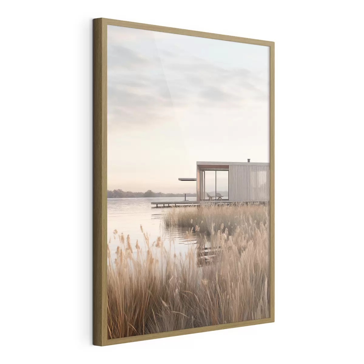 Poster Cabane moderne au bord d'un lac, parmi les roseaux, au crépuscule f46513