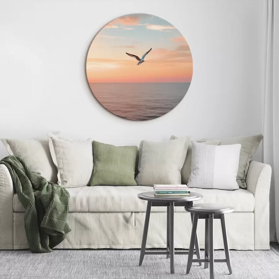 Tableau Mouette au-dessus de la mer, au coucher de soleil rose-pêche r46520