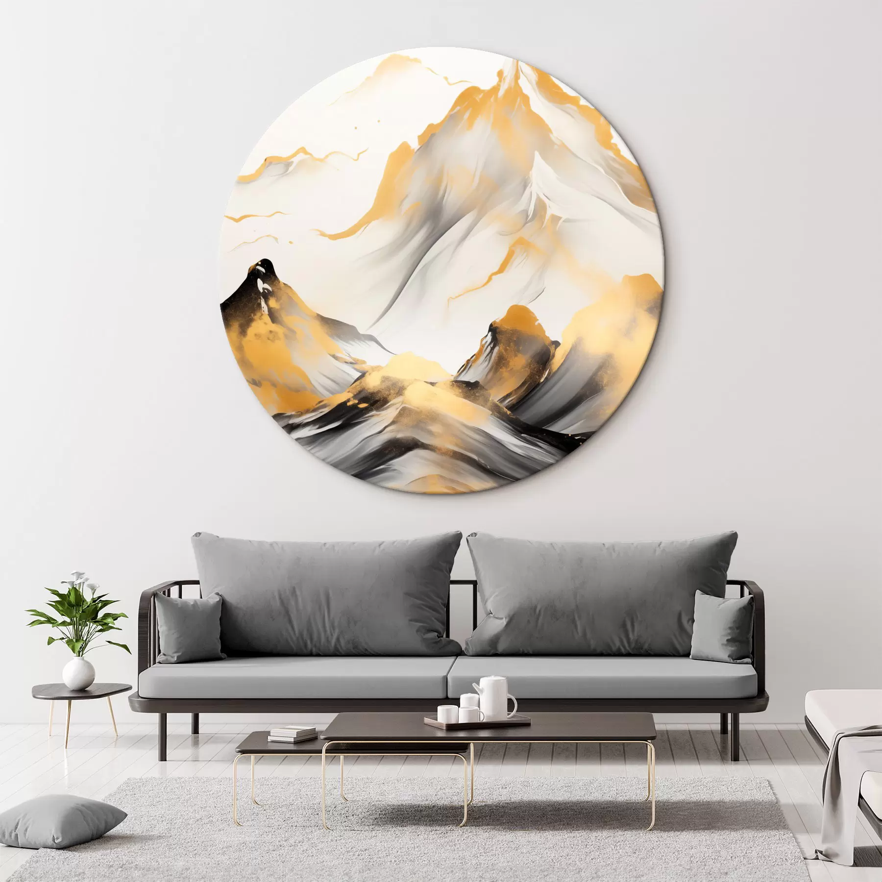 Tableau Montagnes texturées jaunes et noires aux sommets enneigés, style peinture à l'encre, chaîne de montagnes minimaliste r46683