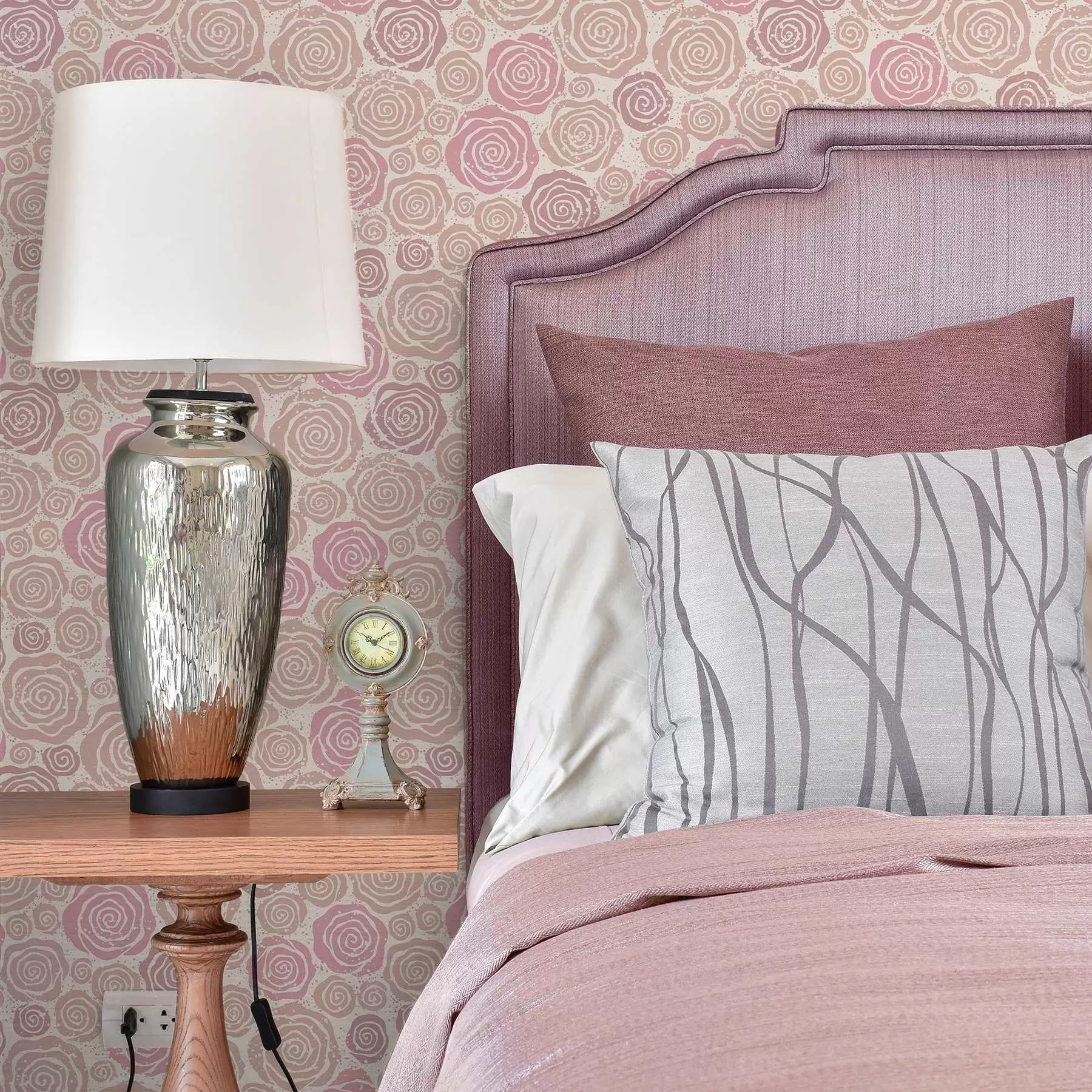 Papier peint Roses roses en spirale et éclaboussures sur fond clair a00955