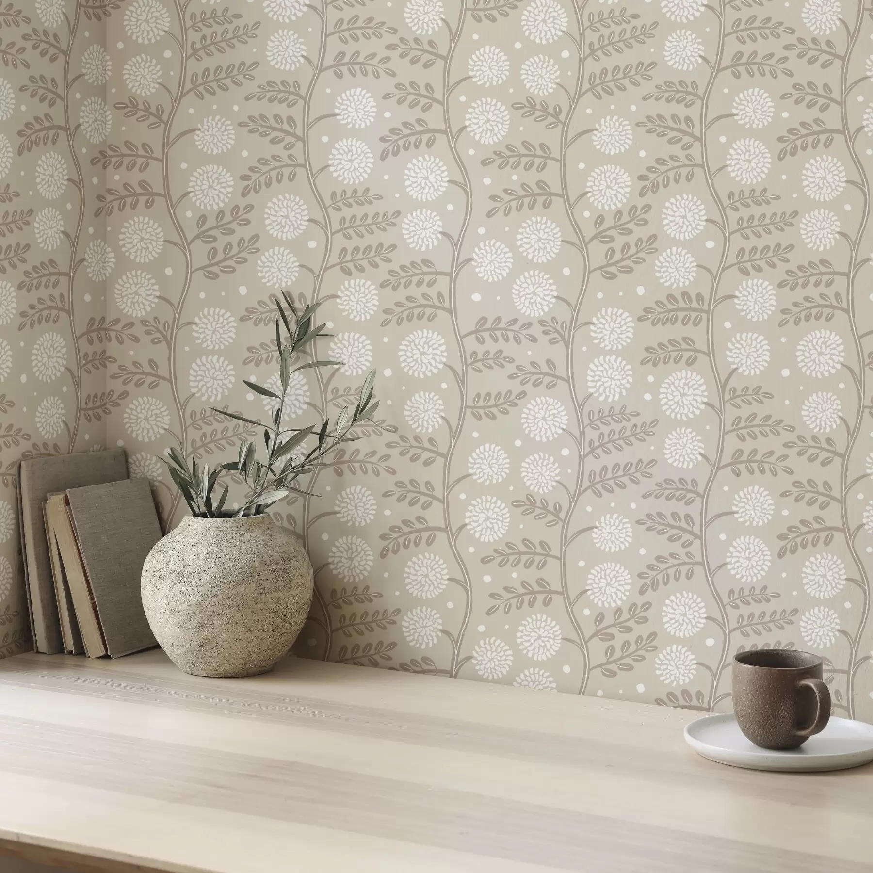 Papier peint Tiges beiges avec des fleurs blanches duveteuses et des points doux a00997