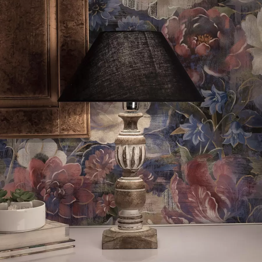 Papier peint Bouquet pictural de grandes fleurs sur fond indigo foncé a01021