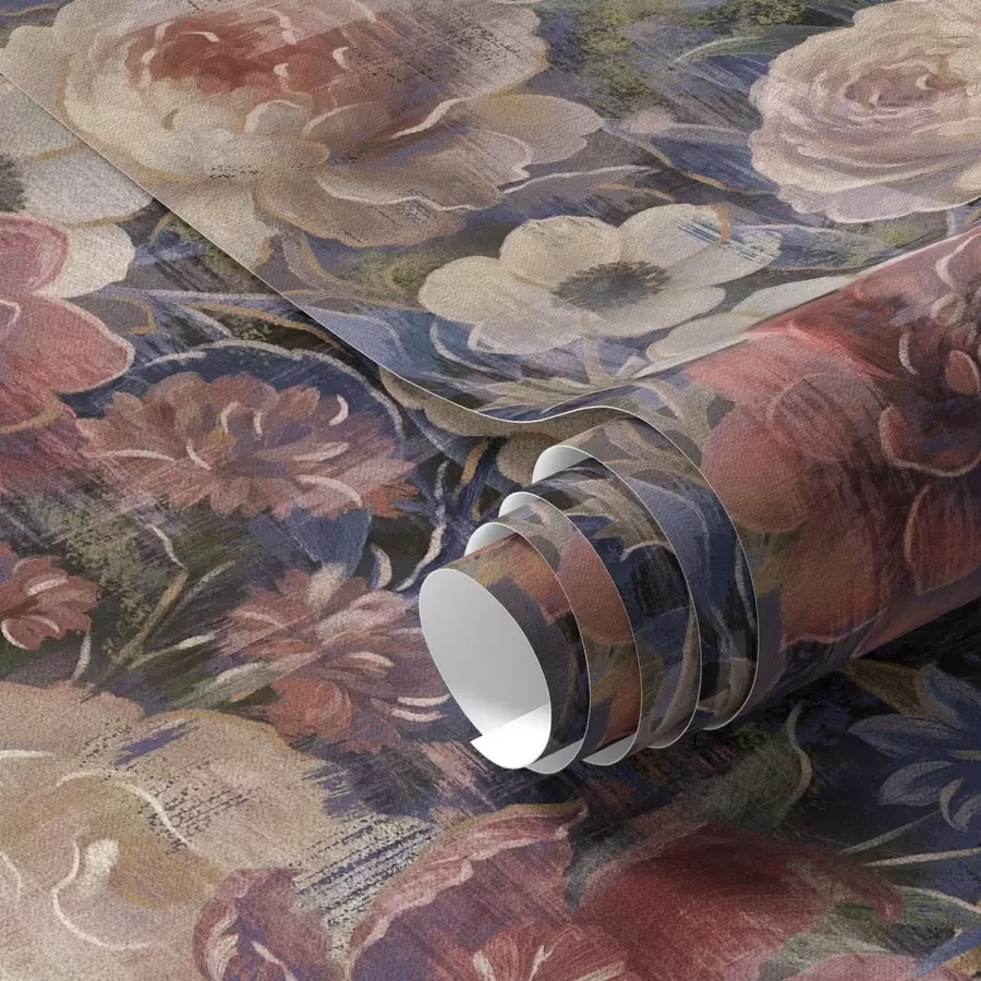 Papier peint Bouquet pictural de grandes fleurs sur fond indigo foncé a01021