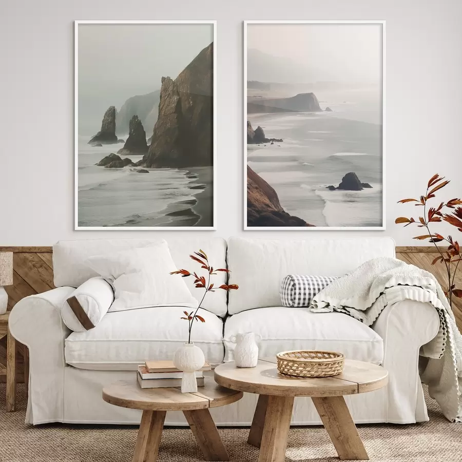 Papier peint Falaises rocheuses et côte maritime, vagues s'écrasant sur le rivage, paysage à l'atmosphère lunatique, tons terreux d00531