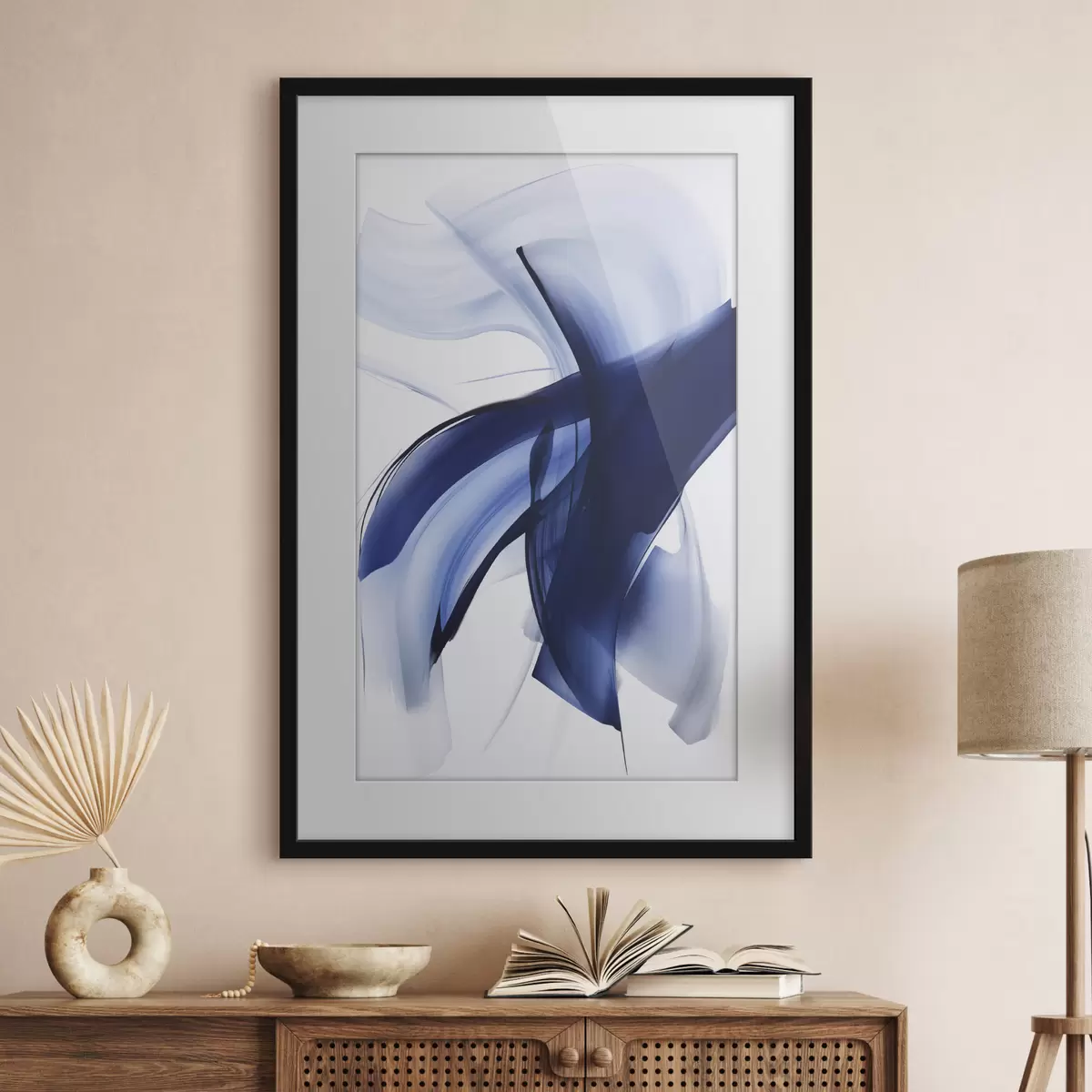 Poster Formes abstraites bleues ressemblant à des coups de pinceau, avec des lignes et des courbes fluides sur fond blanc, art moderne. f47429