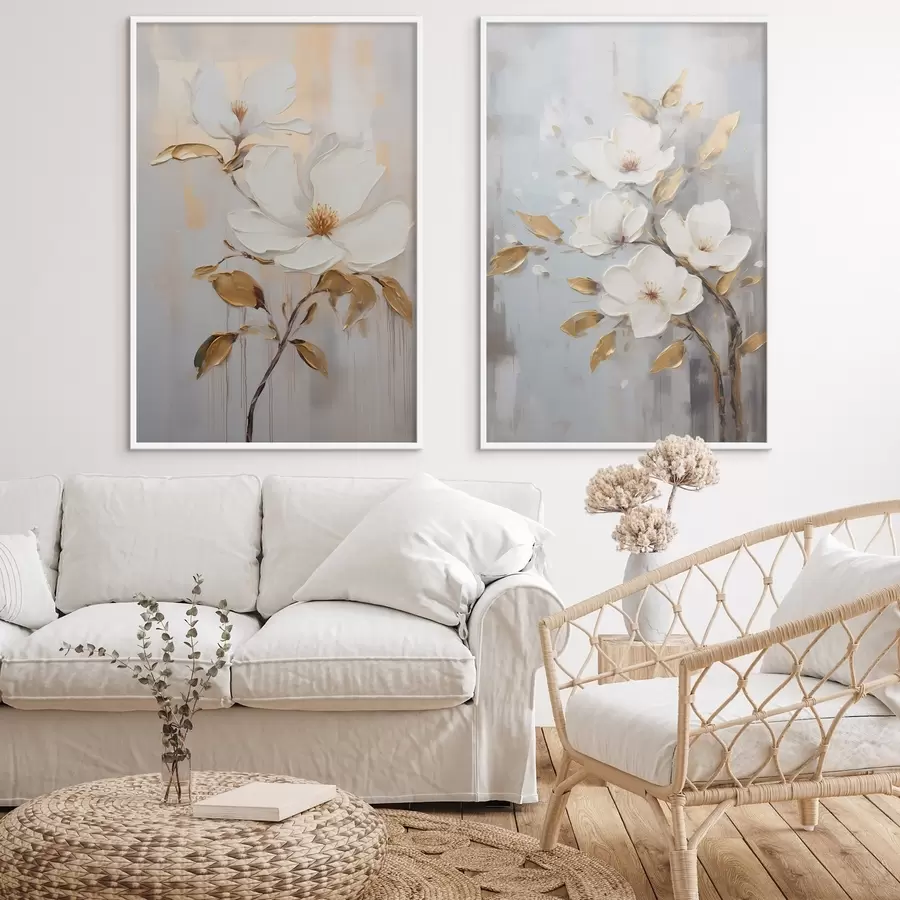 Papier peint Deux fleurs blanches avec des feuilles jaune-orange sur un fond clair d00687