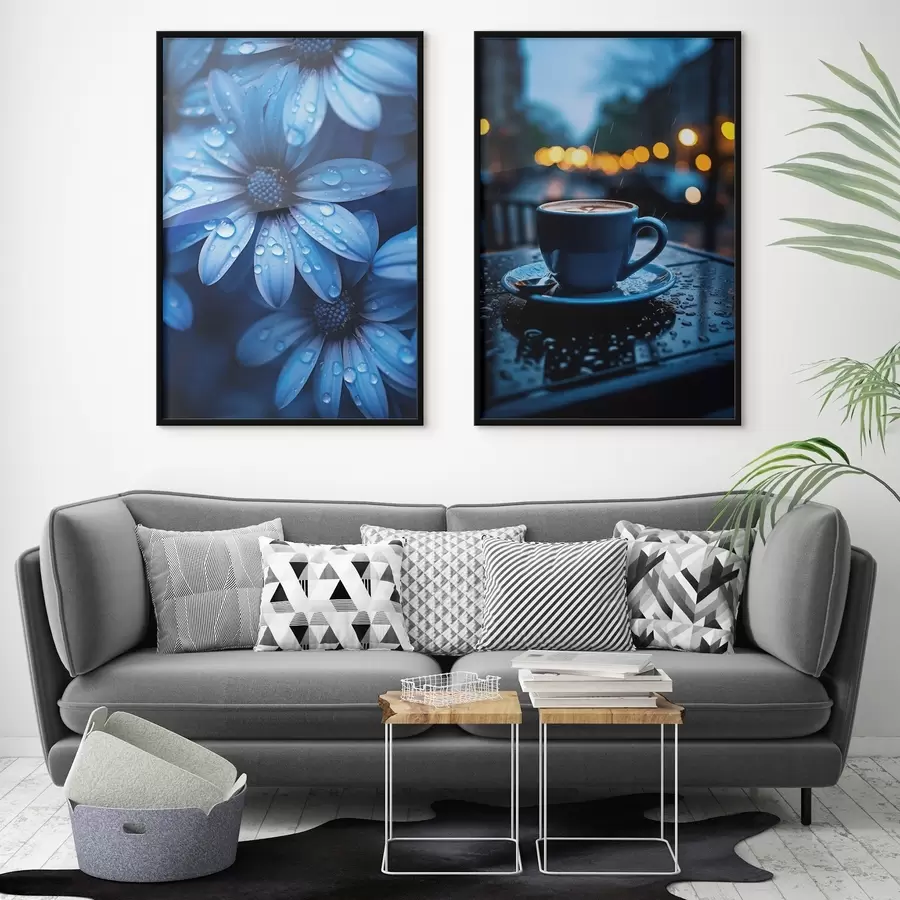 Papier peint Fleurs bleues avec gouttes d'eau et tasse de café sous la pluie d00694