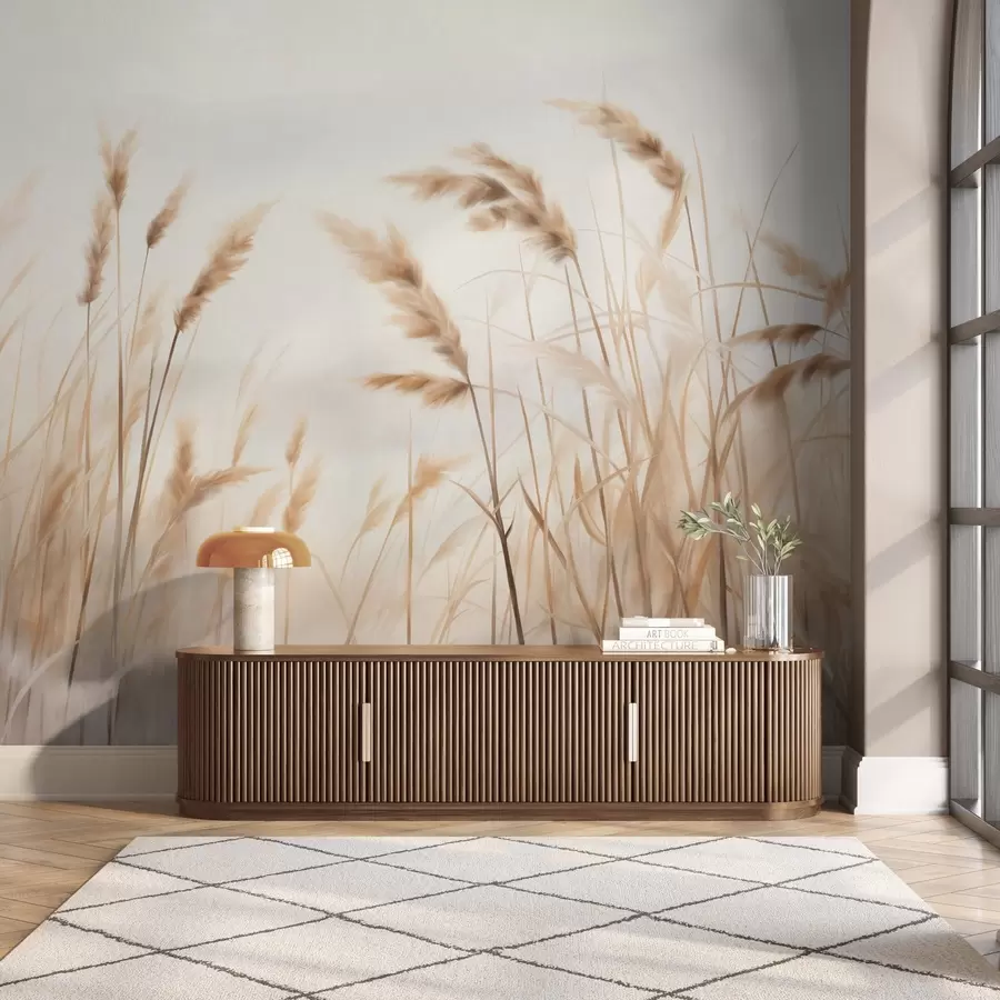 Papier peint Hautes herbes sèches et texturées avec des épis de blé dans le champ sur un fond doux et pâle w09648