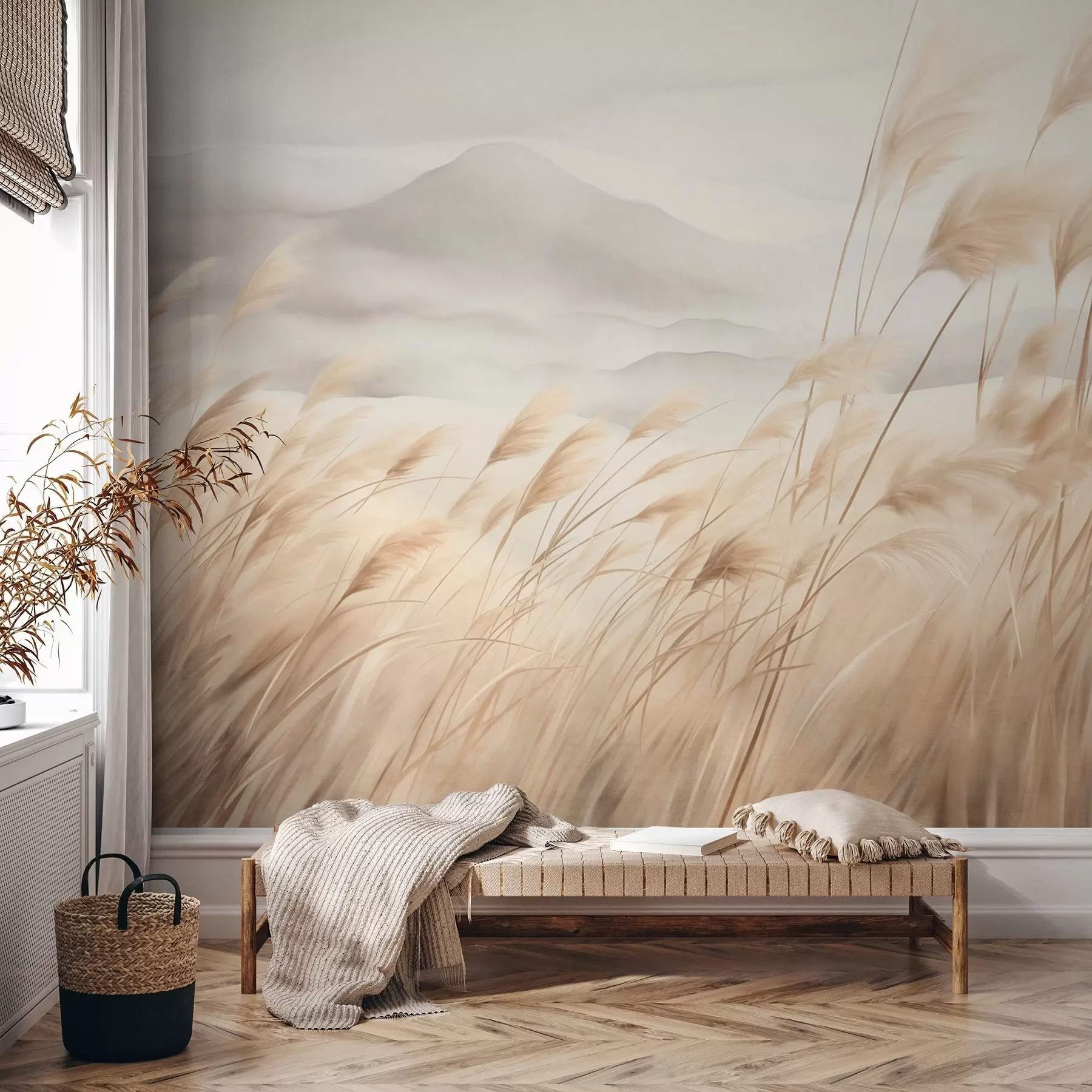 Papier peint Paysage montagneux texturé avec de hautes herbes sèches sous un ciel brumeux w09649