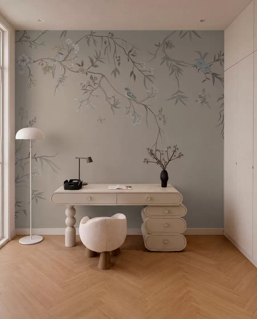 Papier peint Branches fleuries avec des oiseaux sur fond beige chaud w05127v1