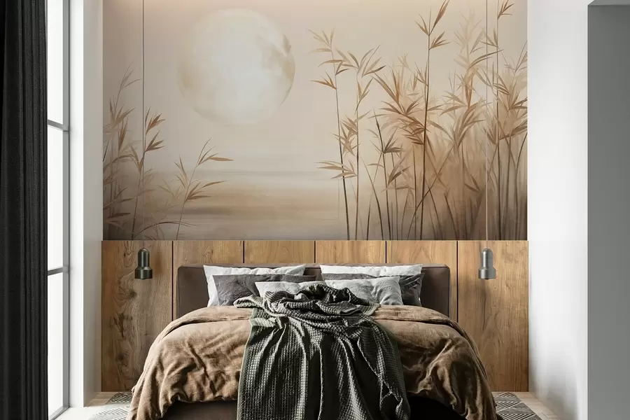 Papier peint Paysage texturé avec de grands roseaux, un lac et une lune pâle dans un ciel brumeux w09631