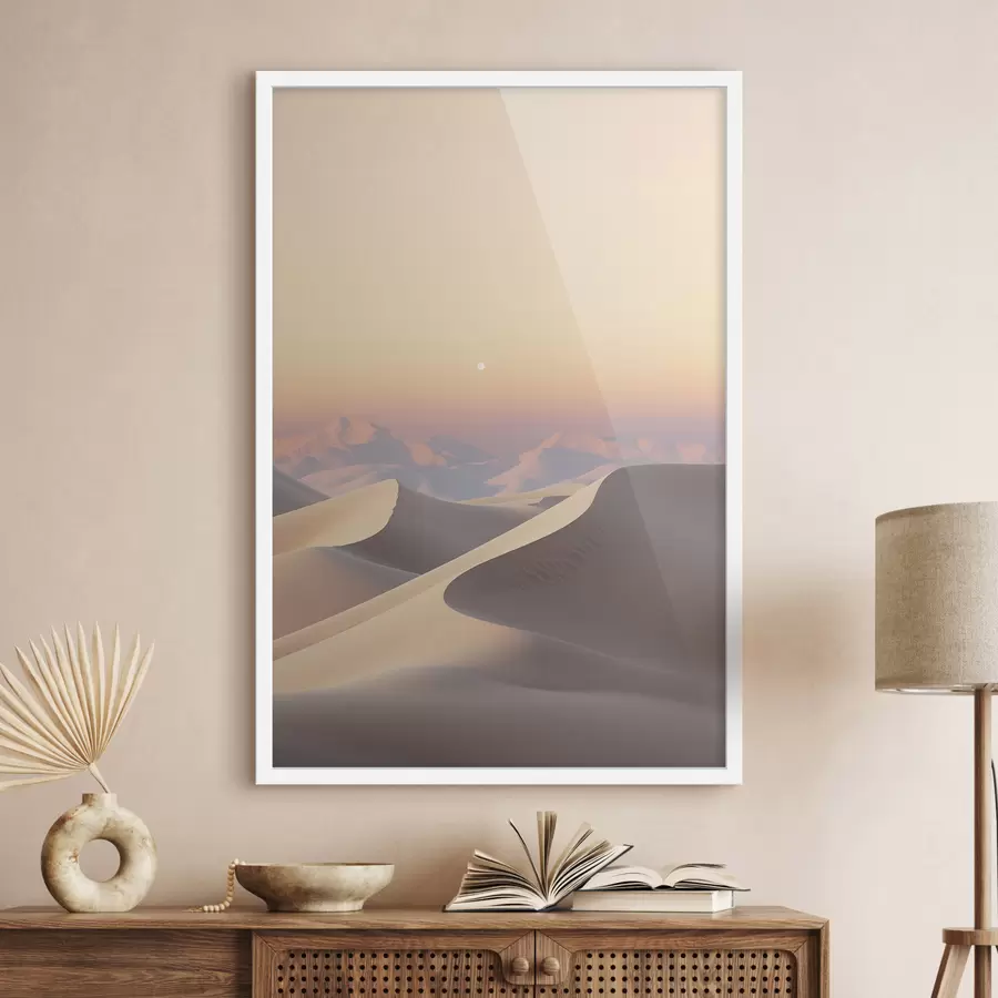 Papier peint Un paysage désertique avec des dunes de sable ondulantes sous un ciel pastel doux, des montagnes lointaines en arrière-plan. f47865