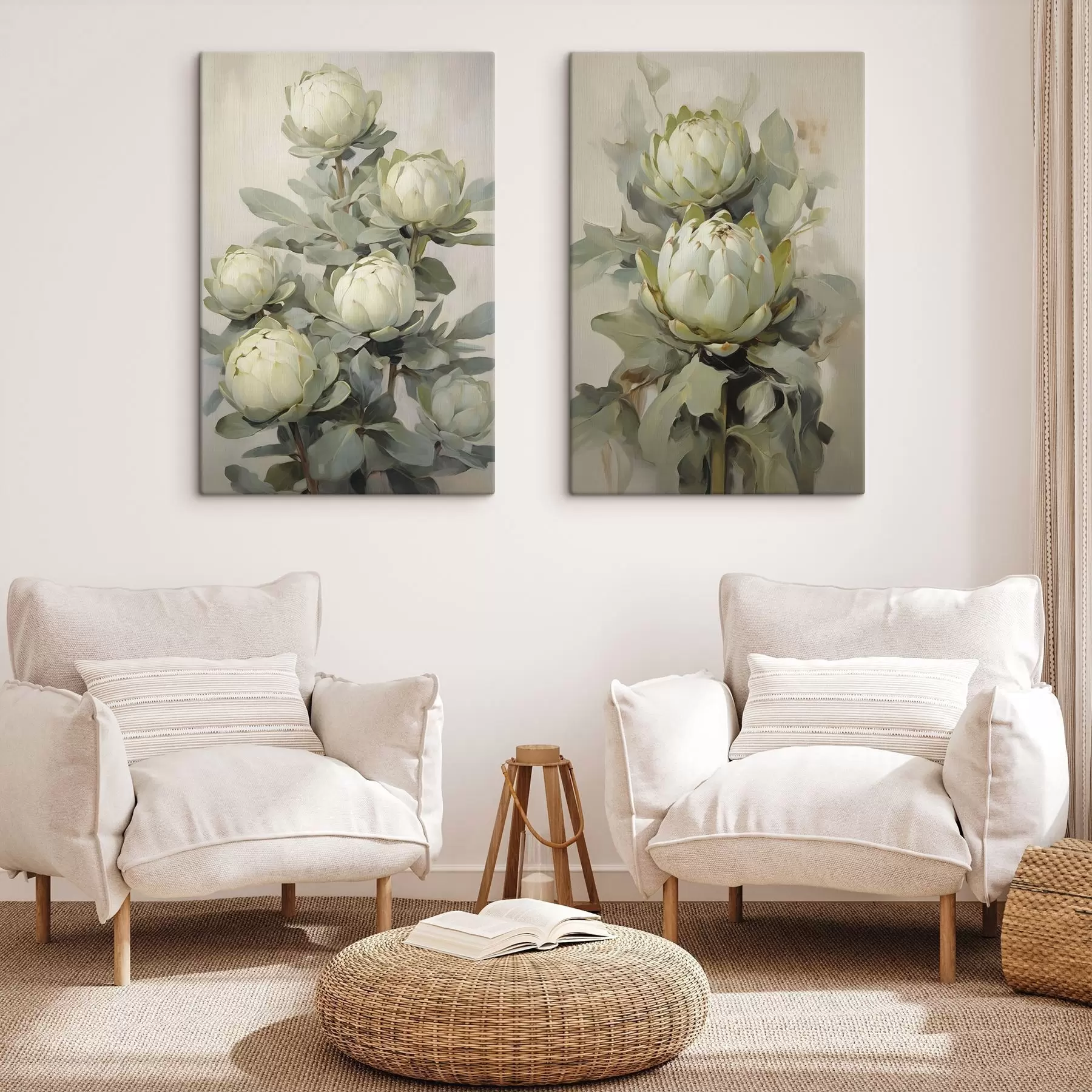 Tableau Style pictural représentant plusieurs fleurs de protéa blanches avec de grandes feuilles vertes sur un fond clair. m30051