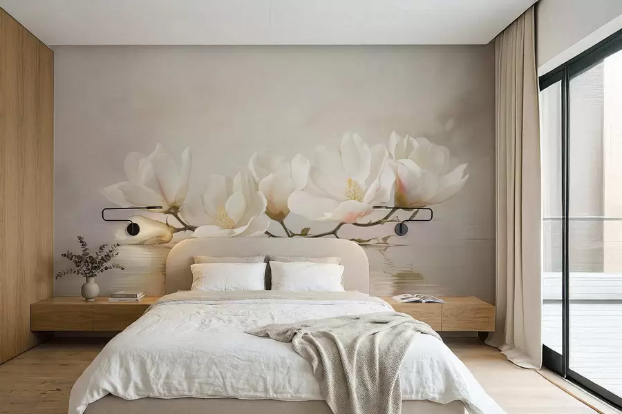 Papier peint Fleurs de magnolia claires sur une branche au-dessus du reflet de l'eau w05353