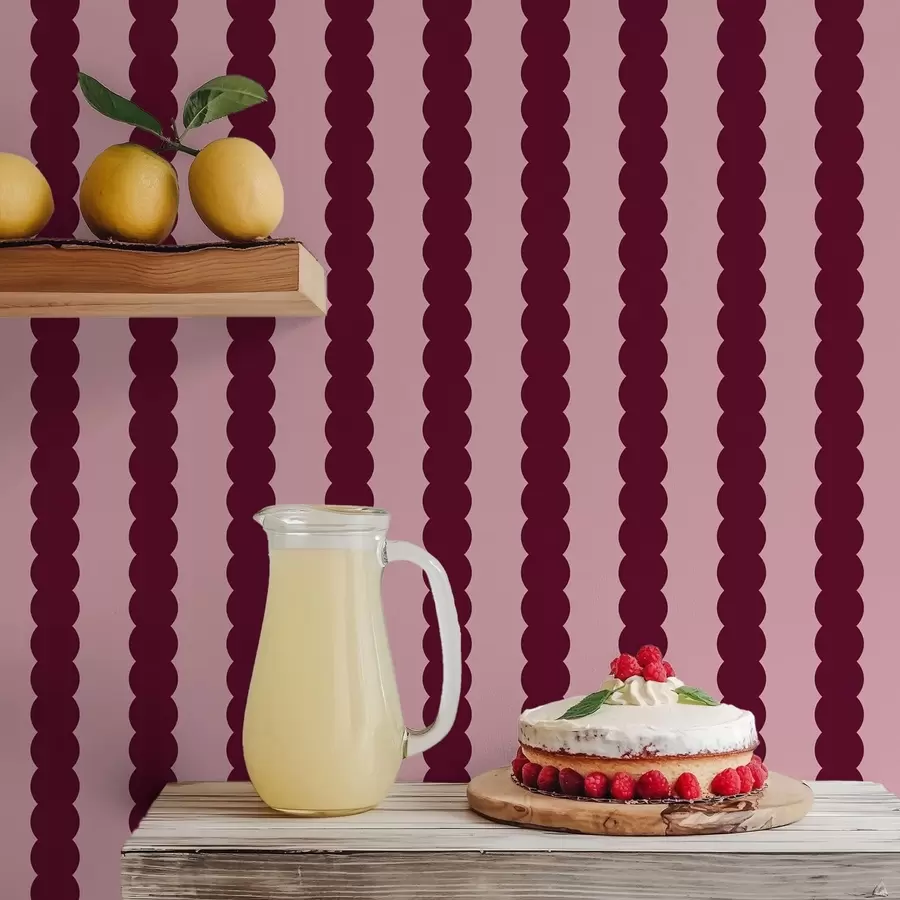 Papier peint Rayures ondulées bordeaux dans un style minimaliste a01182v5