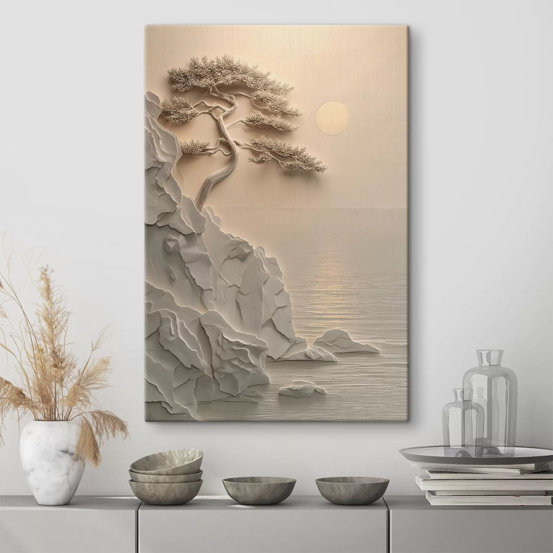 Tableau un arbre sur une pente en bord de mer, en bas-relief s49001