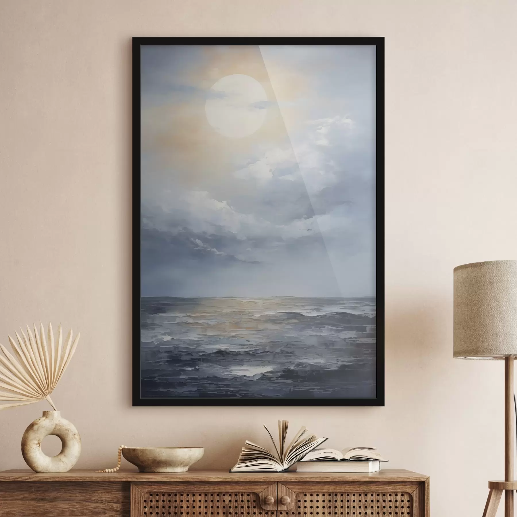 Papier peint La lune dans les nuages au-dessus de la mer f49050