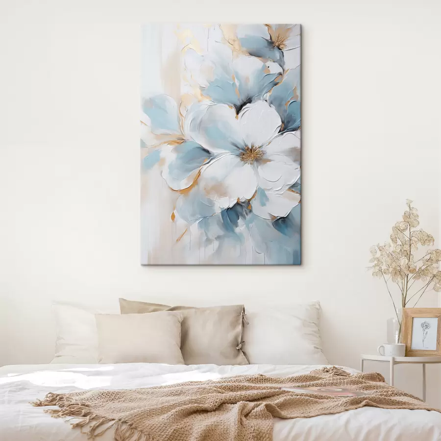Tableau Fleurs blanches et bleu clair, style pictural aux touches texturées s49462
